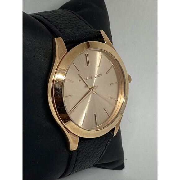 Michael Kors Runway MK3197 Unisex Black Leather Analog Dial Quartz Watch JK427 - Picture 5 of 12